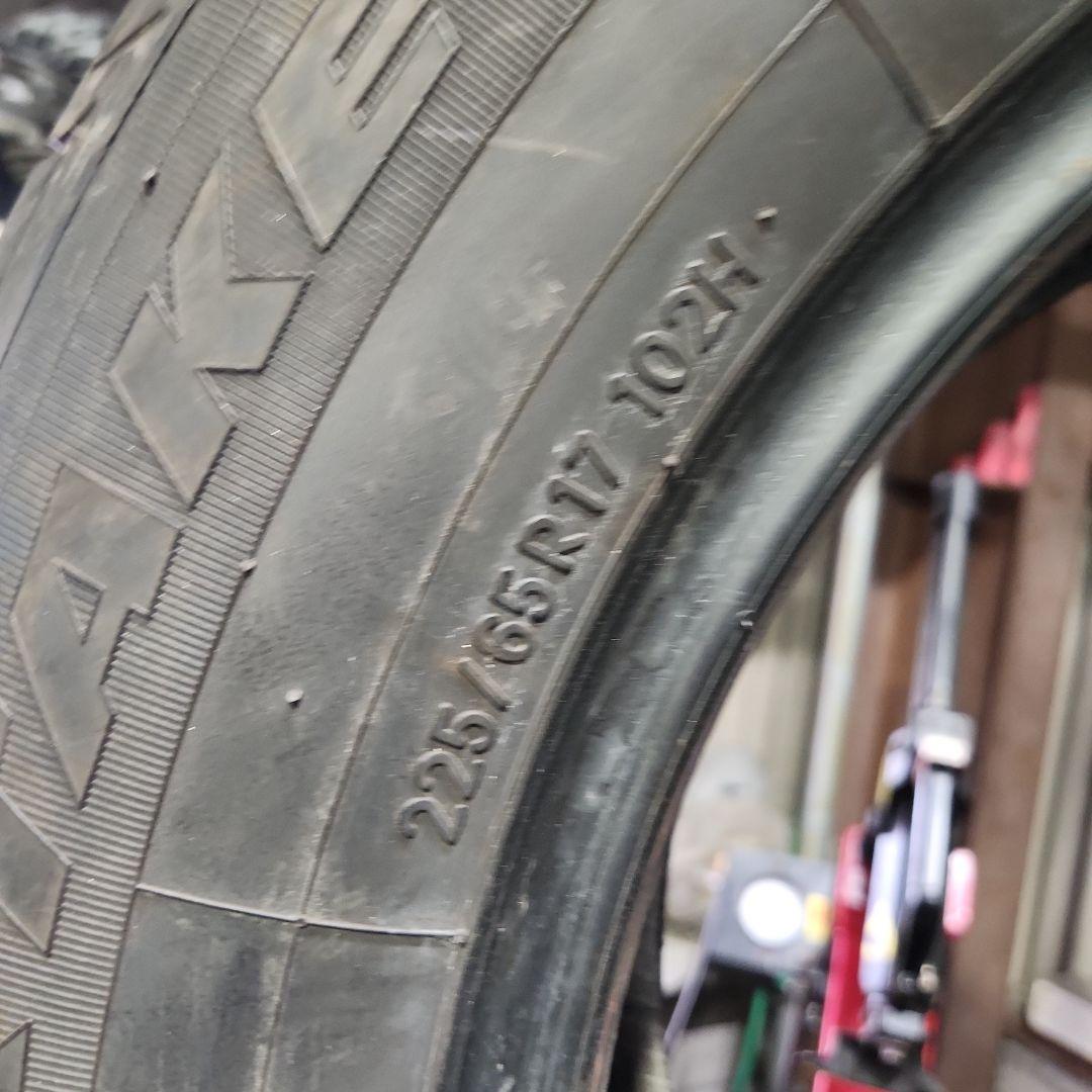 225/65R17　サマータイヤ　４本セット 22年製