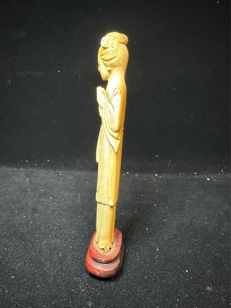置物　アンティーク　天然素材　仏像　彫刻 古美術品　細密細工　骨董コレクション