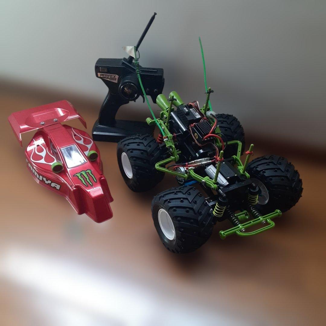 Tamiya .WR-02.カスタム.プロポ付き