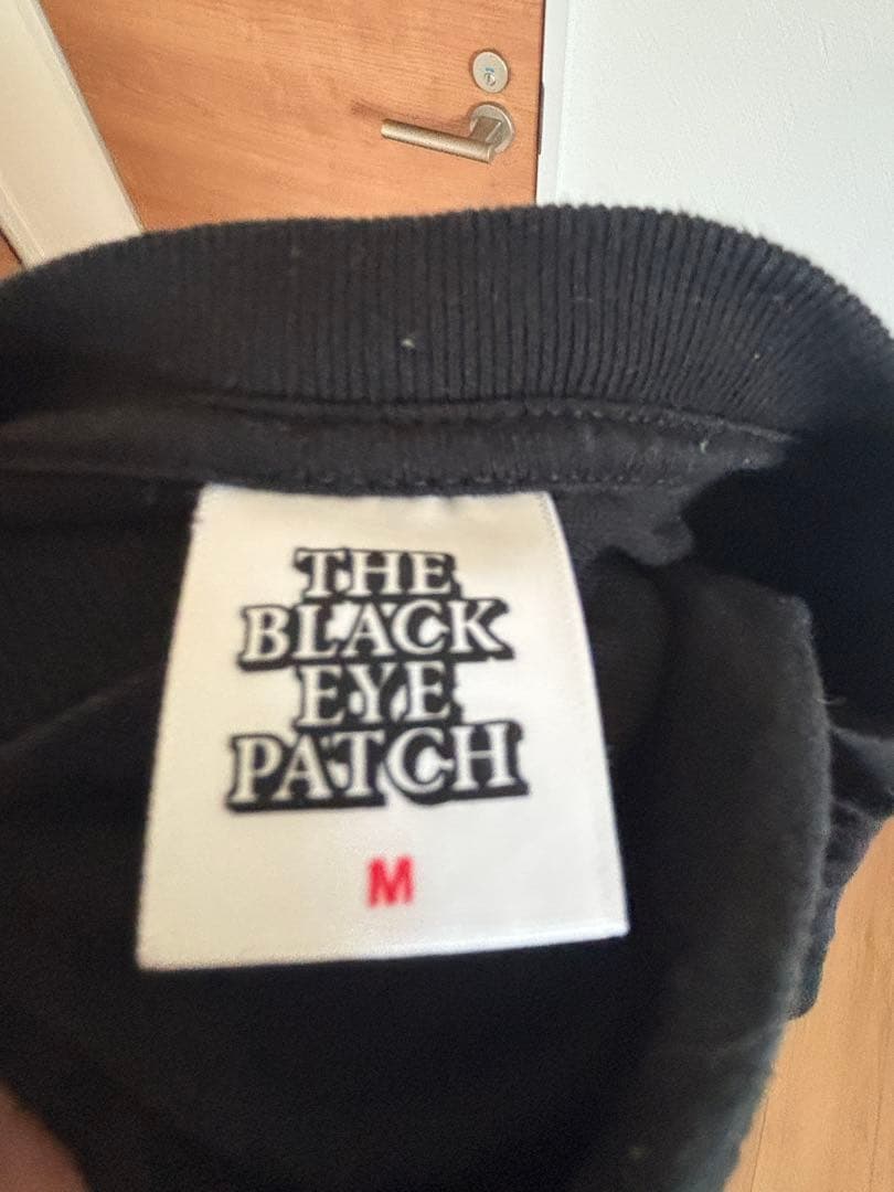 THE BLACK EYE PATCH Mサイズ Tシャツ 黒