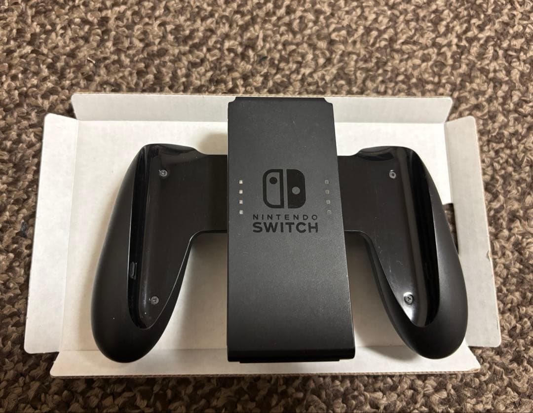 Nintendo Switch本体　あつまれどうぶつの森セット[付属品完備]