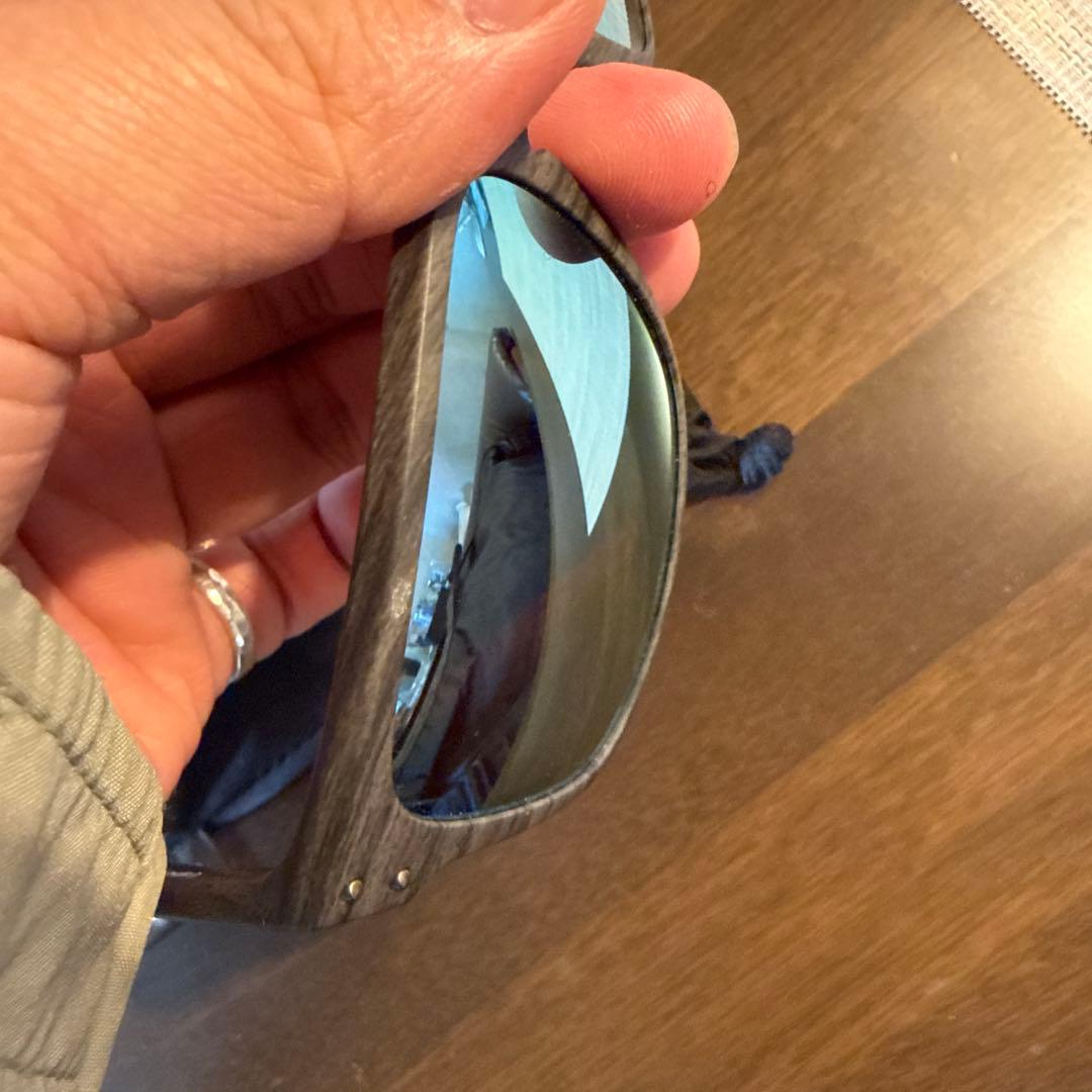 小物 Oakley Holbrook Woodgrain Collection