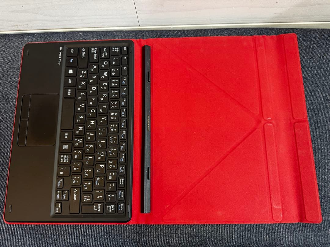 富士通 arrows Tab QH34/B2 Windowsタブレット