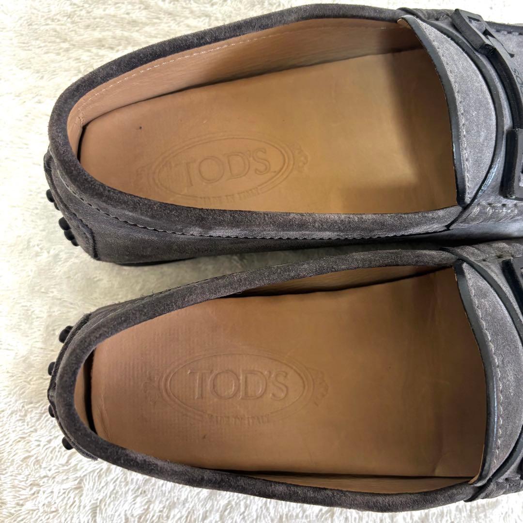 TOD'S トッズ モカシン ドライビングシューズ　メンズグレー6.5 [美品]