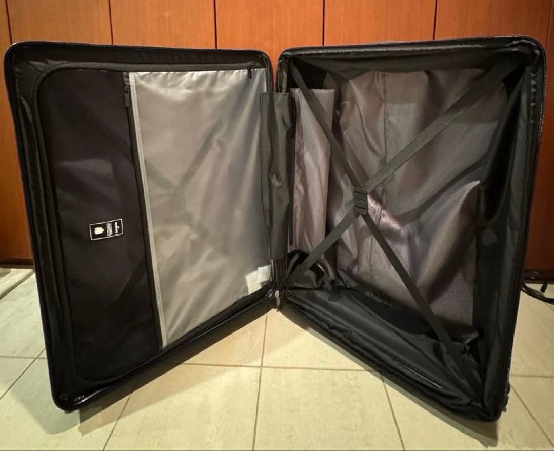 Samsonite エヴォア EVOA スピナー81 BRUSH.BLACK