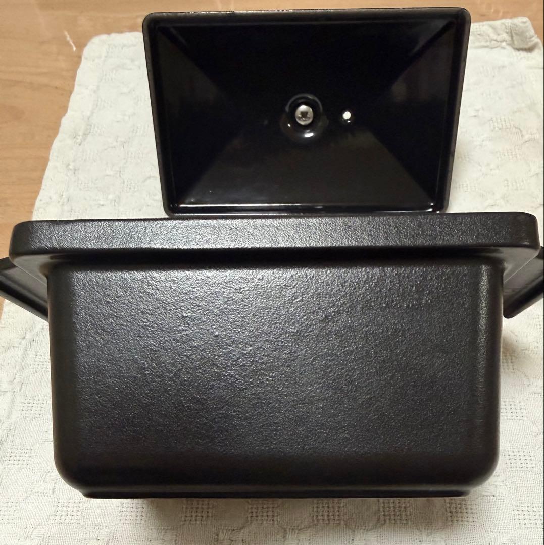 週末セール中　staub　ハーフテリーヌ