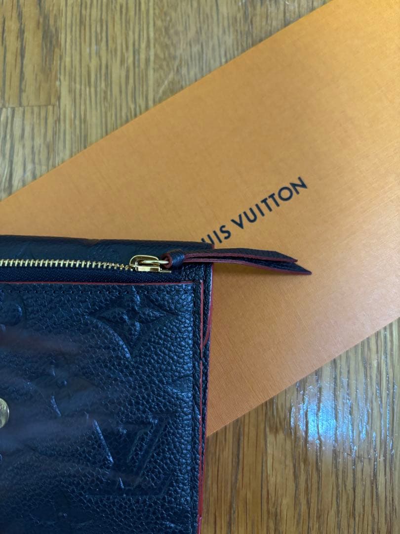 Louis Vuitton レザー三つ折り財布