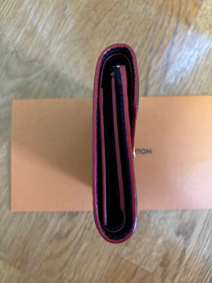 Louis Vuitton レザー三つ折り財布