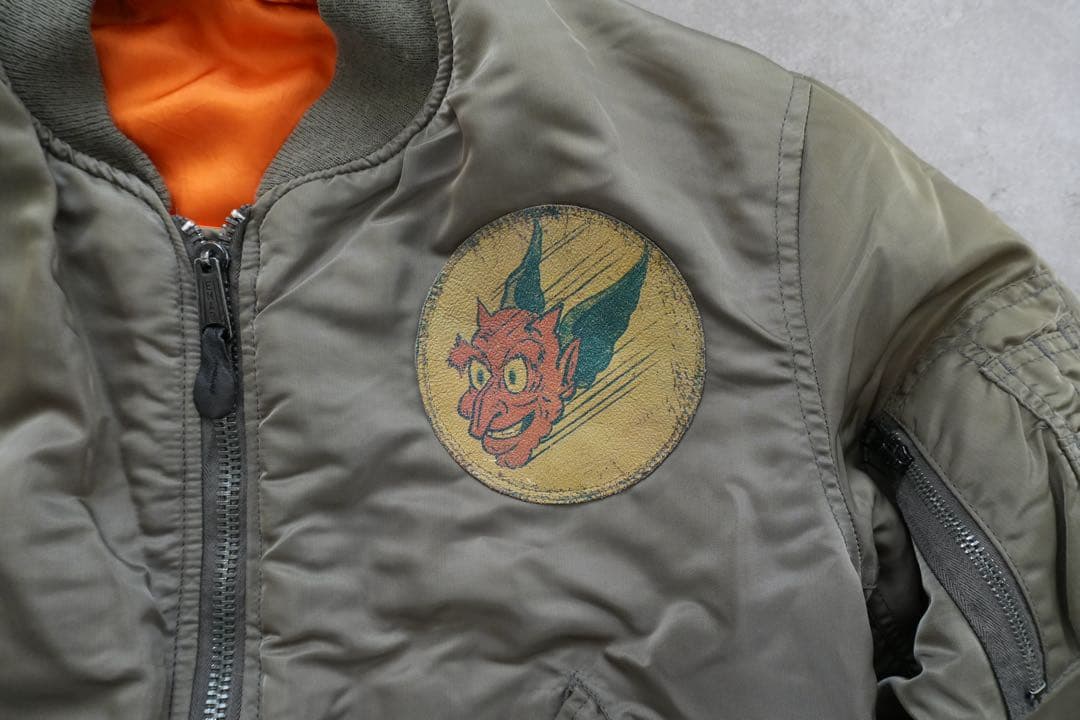 【USA製】 AVIREX MA-1 M サイズ