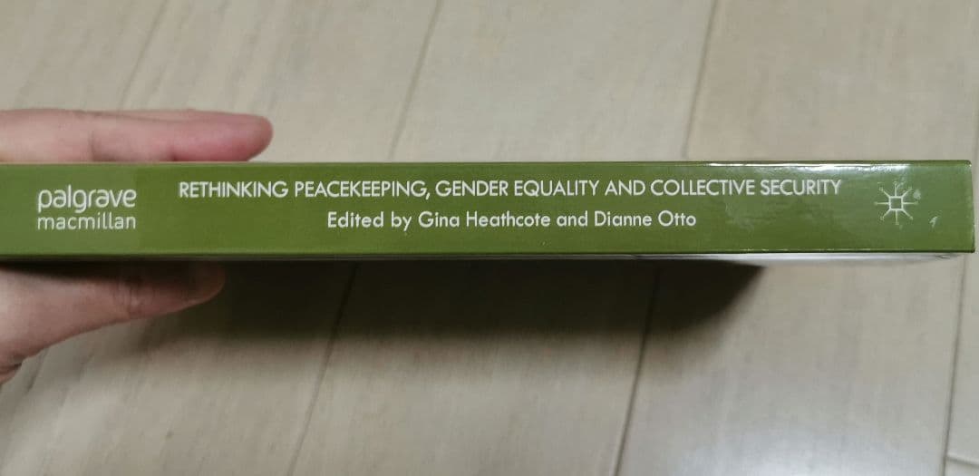 洋書 Rethinking Peacekeeping, Gender Equality