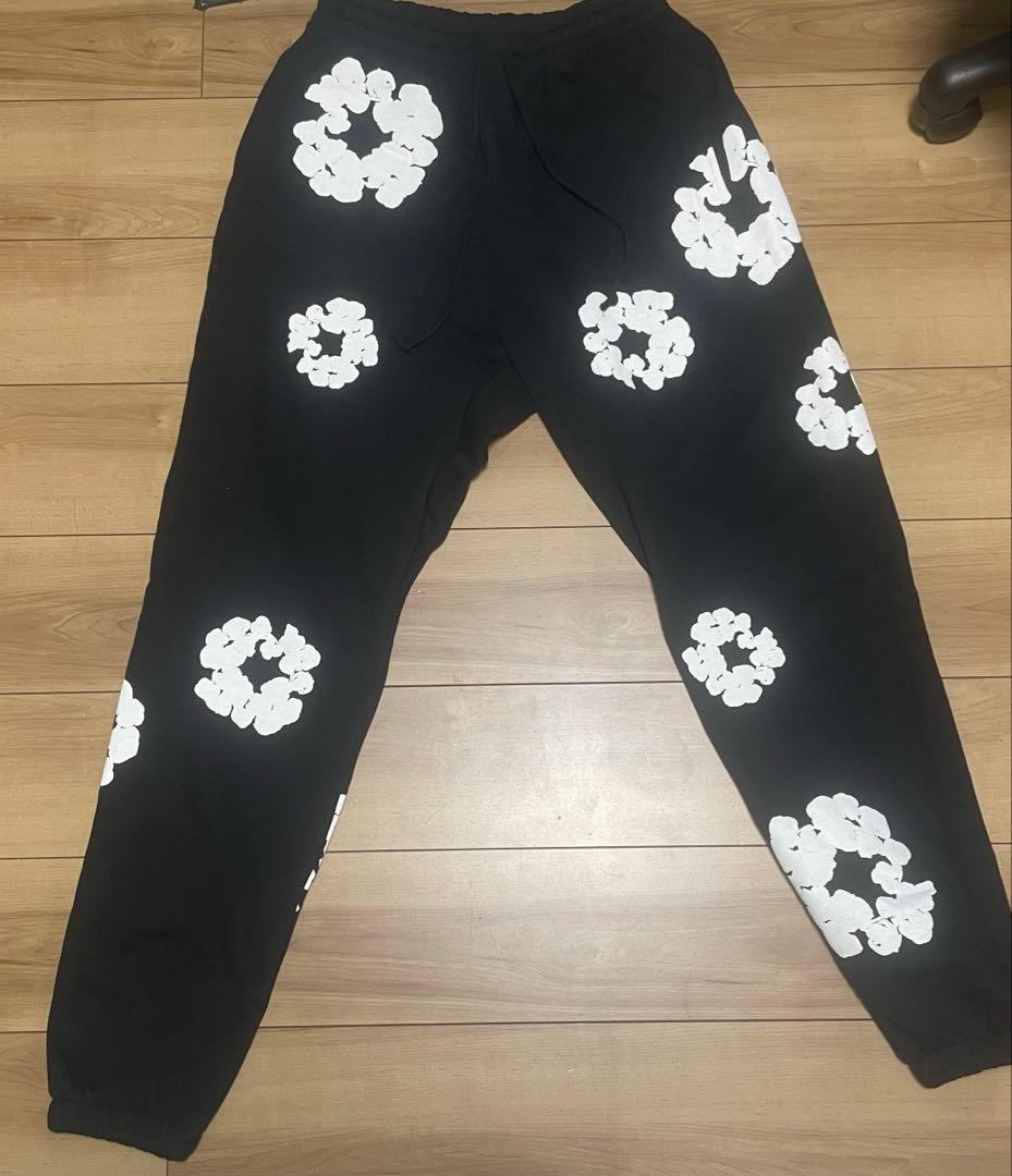 DENIM TEARS ブラック花柄ジョガーパンツ S