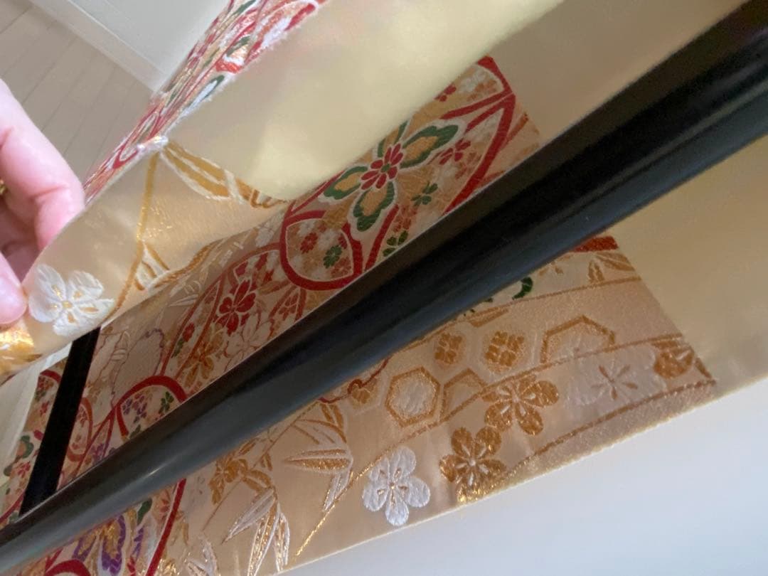 中古品 振袖用　袋帯 440cm クリーム系 正絹 古典 上品 美品