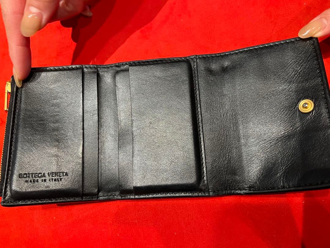 Bottega Veneta カセット　三つ折りファスターウォレット
