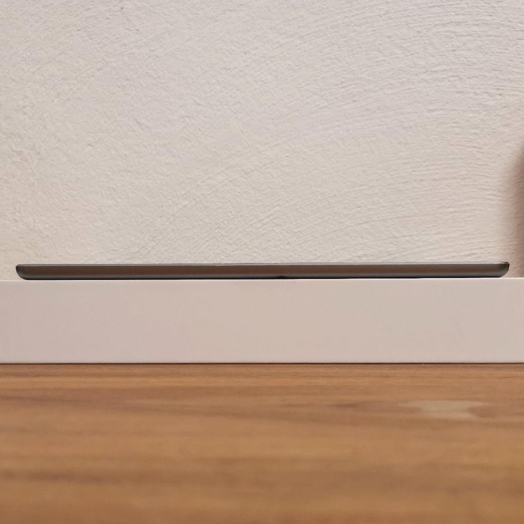iPad 第6世代 32GB スペースグレイ 『Wi-Fi版』