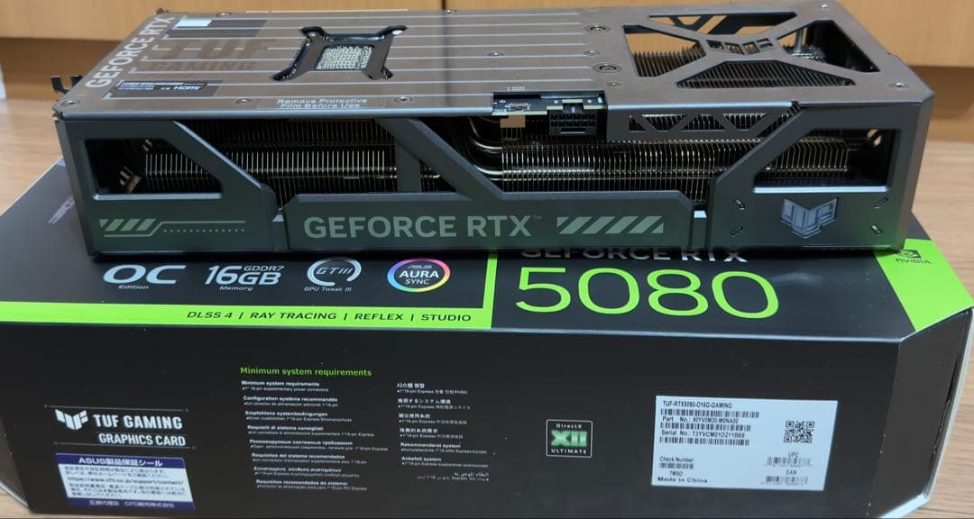 グラフィックボード・グラボ・ビデオカード ASUS TUF-RTX5080-O16G-GAMING