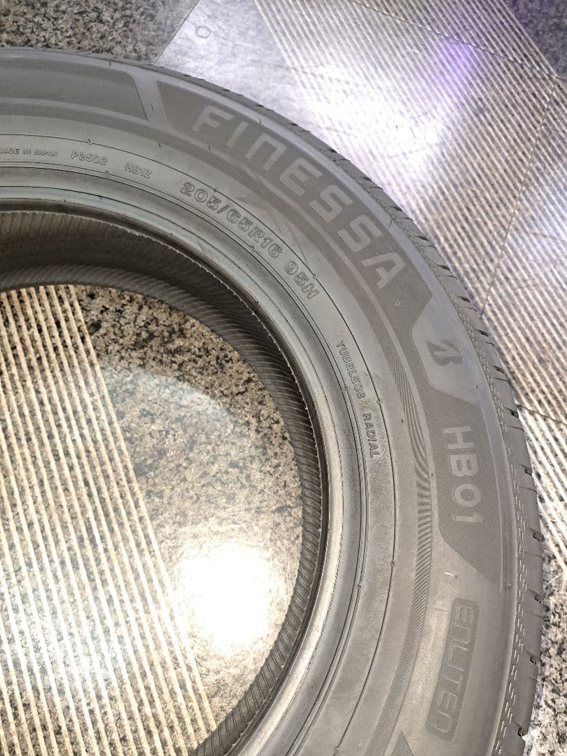 ミッチーさま専用➁ブリヂストンフィネッサ HB01 205/65R16新品2本