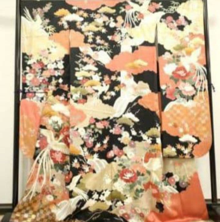 振袖 花柄 鶴 黒 オレンジ