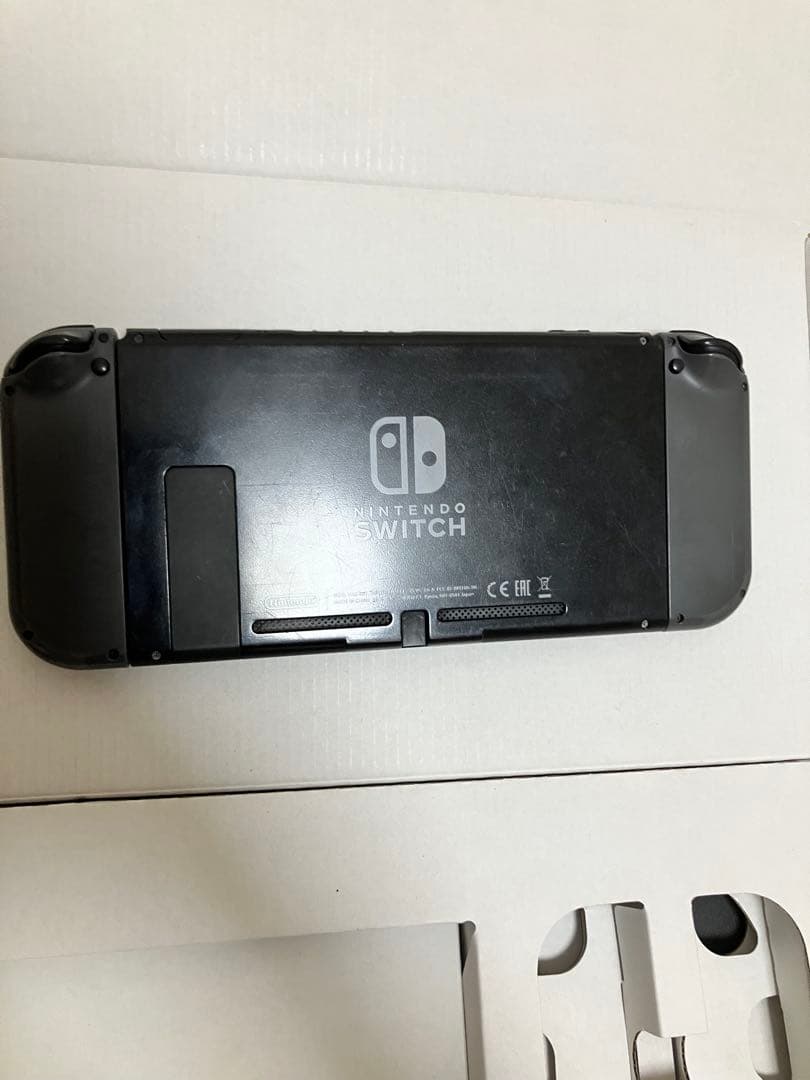 NINTENDO Switch 本体