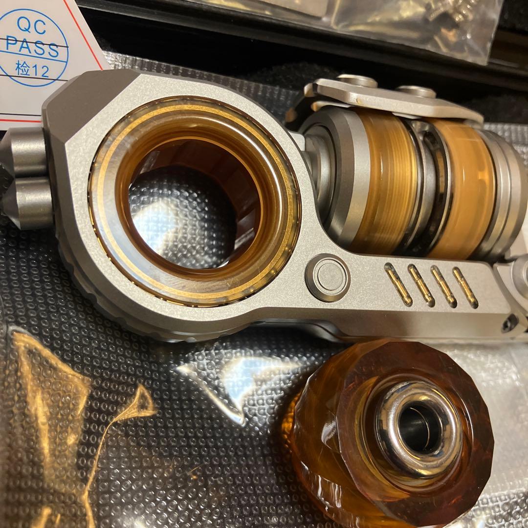 2*g様 震旦Sinianフィジェットトイ グレネード型EDCスライダーガン 音