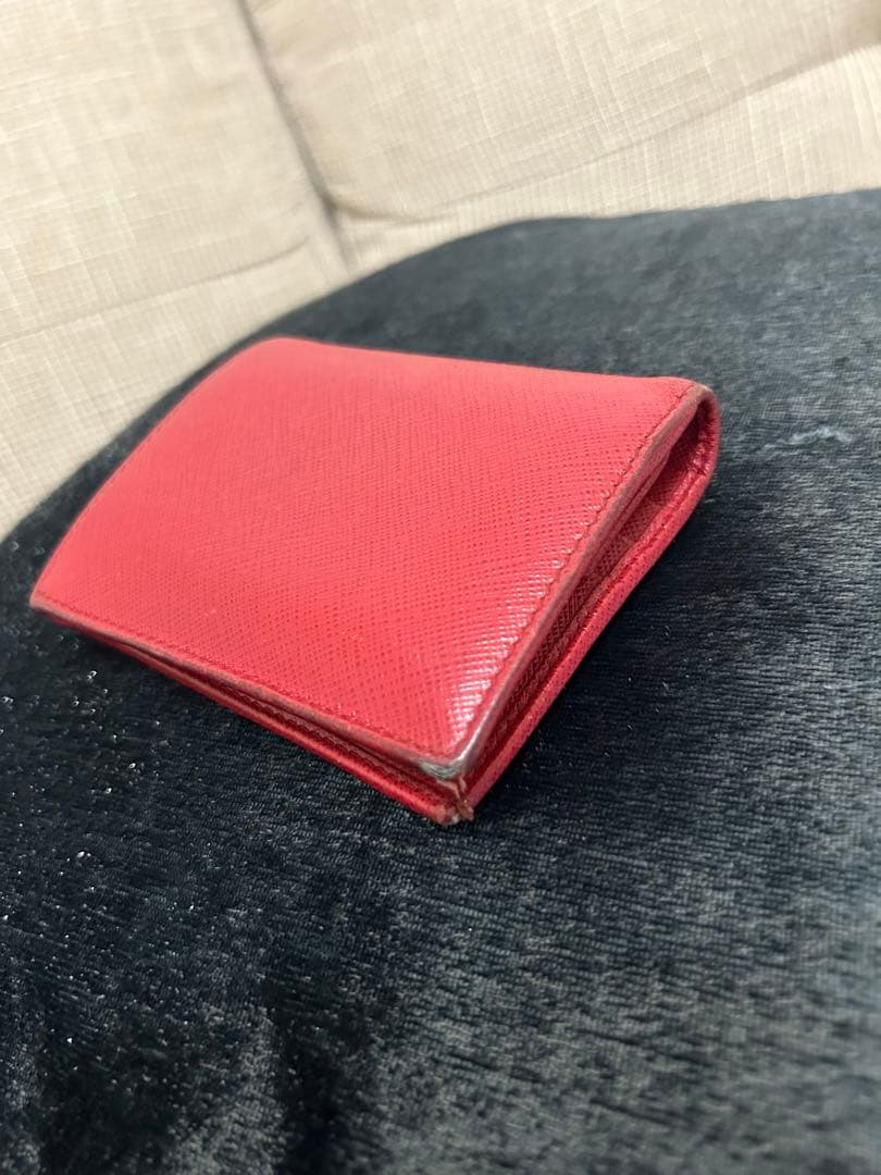 プラダ　ミニ財布