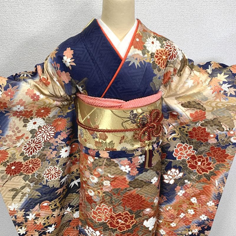 511z13, 510y17,小物類〇古典柄 振袖 地紋 金彩 金駒刺繍 牡丹