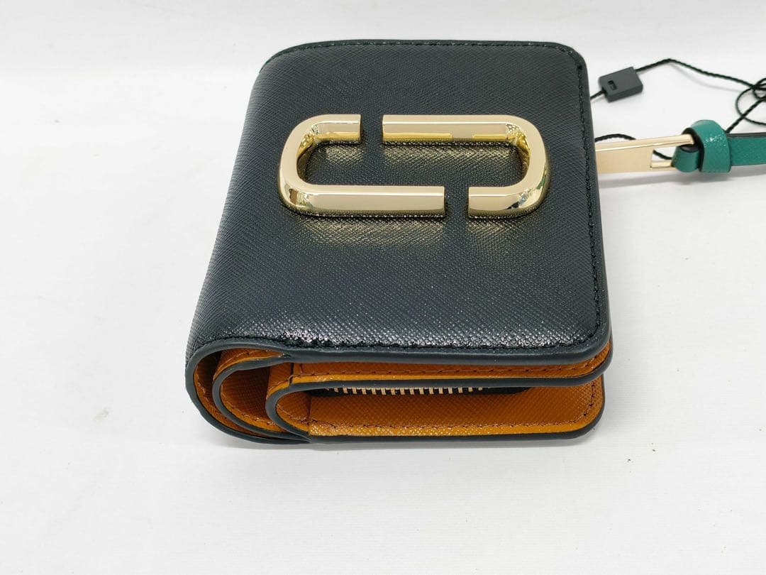 【新品未使用】MARC JACOBS ミニ コンパクト 財布 黒