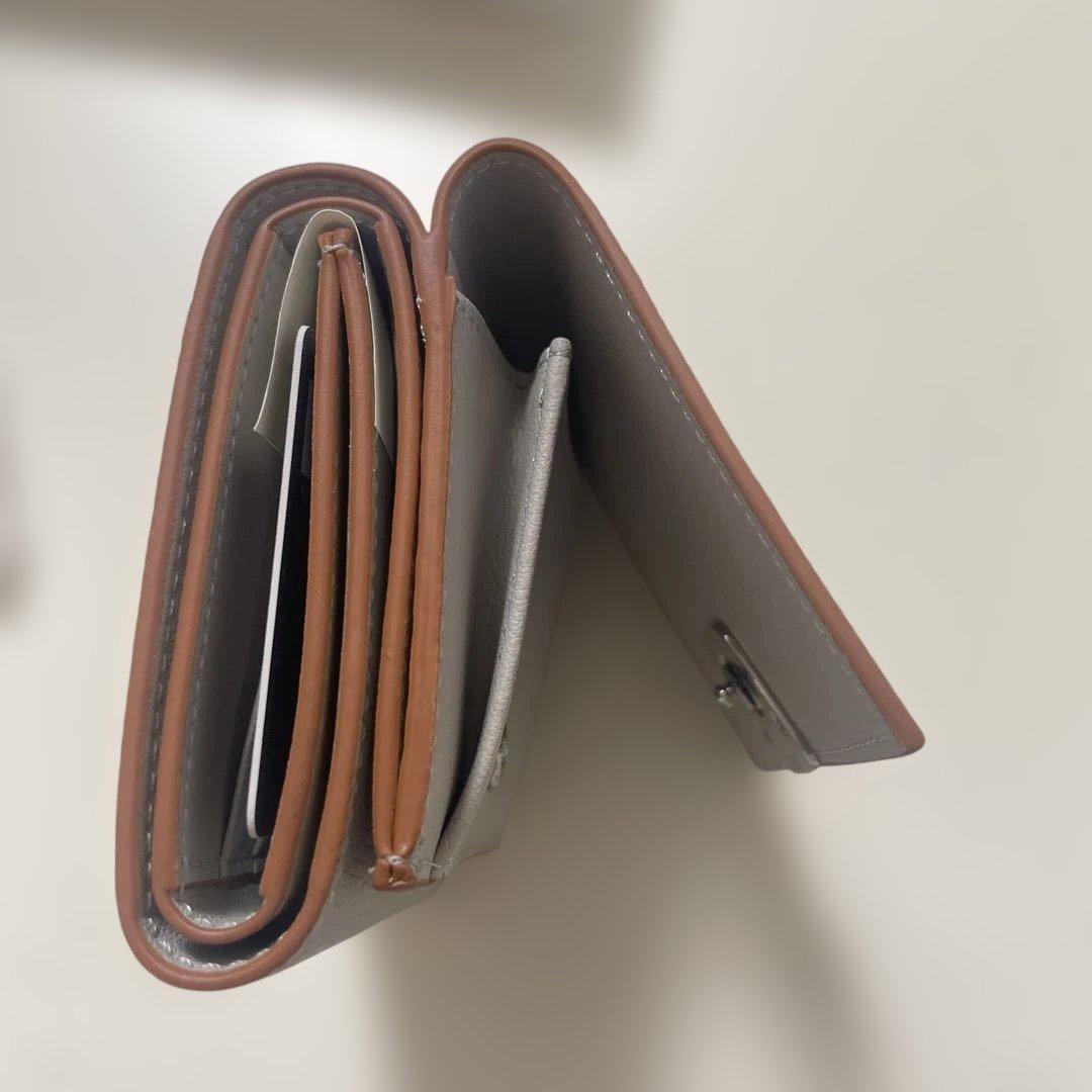 ロエベ　三つ折り財布　ベージュ