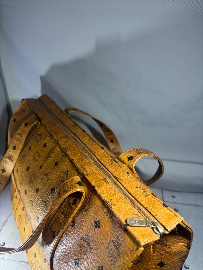 美品　MCM ヴィセトス柄 大型ボストンバッグ トラベルバッグ ブラウン