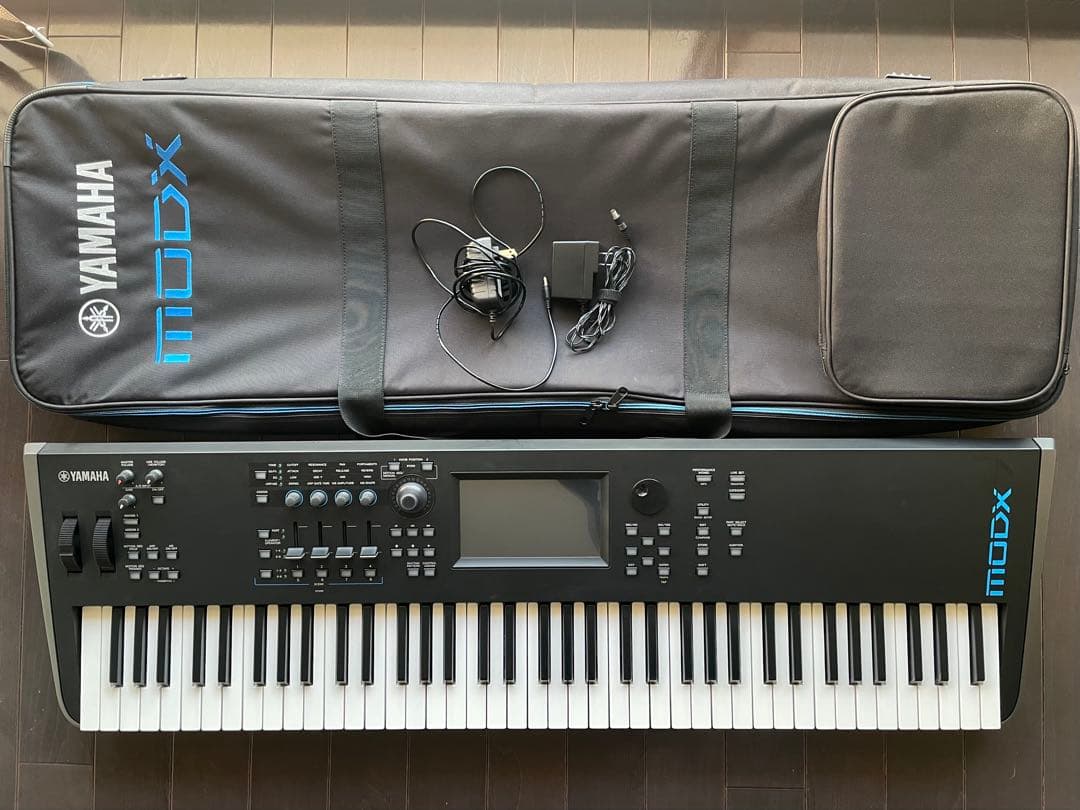 YAMAHA MODX7 シンセサイザー 本体 純正ソフトケース付