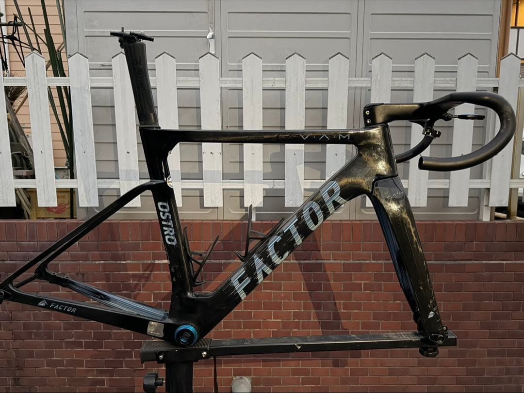 factor ostro vam フレームセット　BB