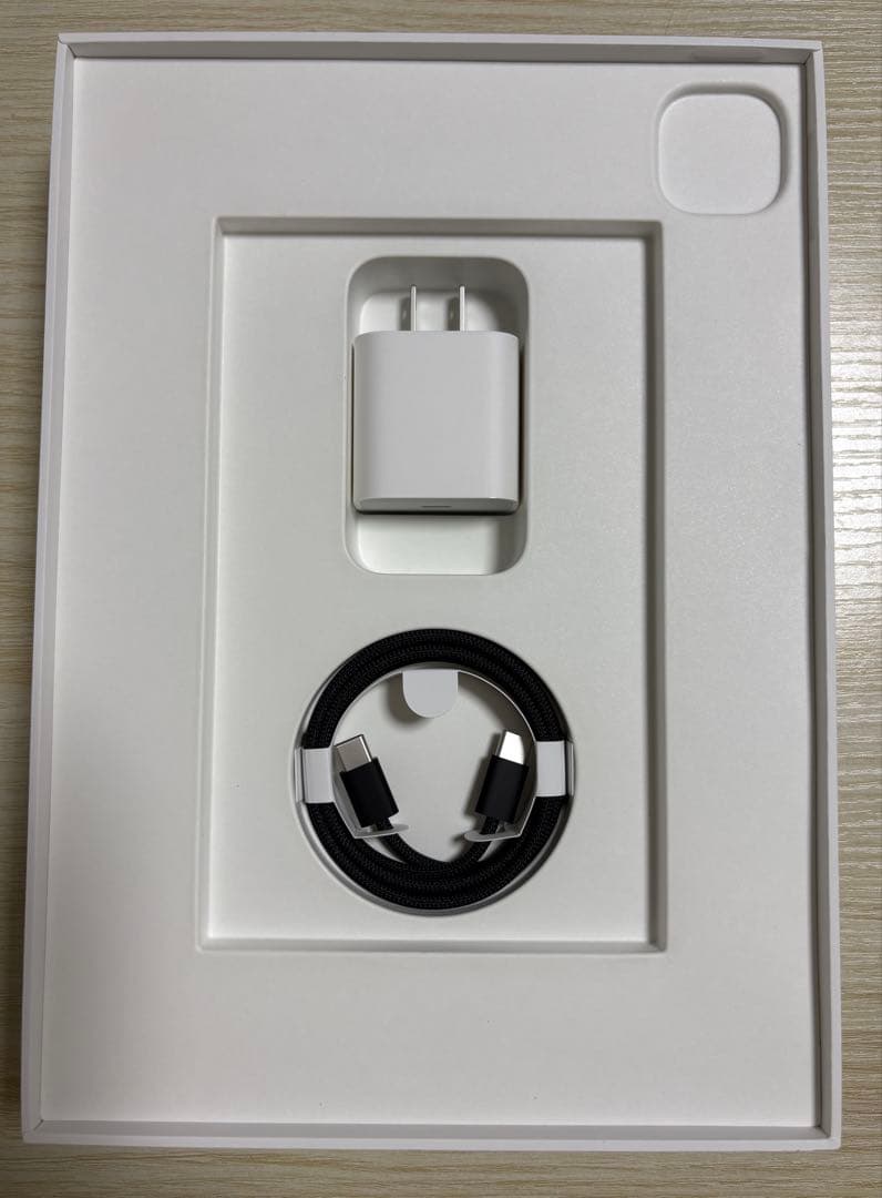 【値下げ中】iPad Pro M4 256GB Wi-Fiセルラーモデル