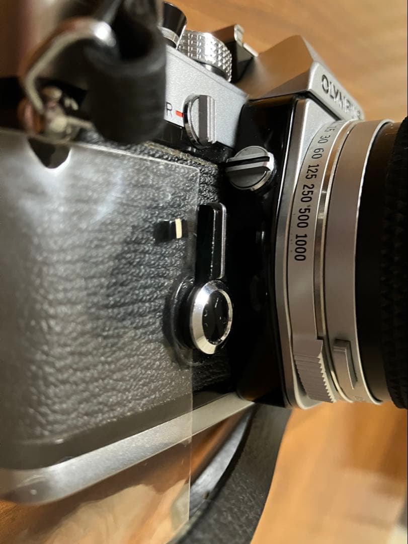 オリンパスOM1一眼レフカメラ、本体、説明書、レンズ、ケース他付　ジャンク品