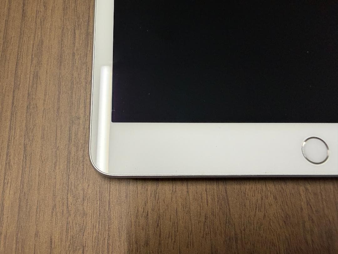 【4年間使用】iPad無印 第8世代 (A2270) Wi-Fi 32GB