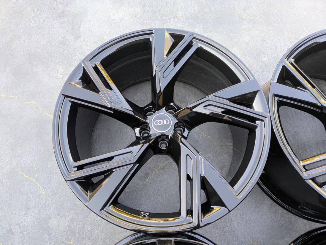 【美品 AUDI アウディ RS6 純正 22インチ グロスブラック 4本】