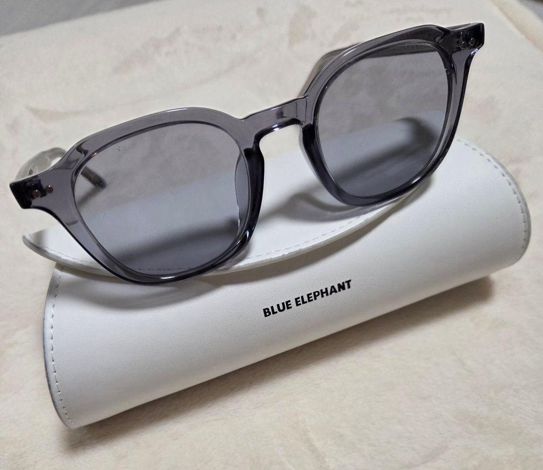 BLUE ELEPHANT レディースサングラス ケース付き