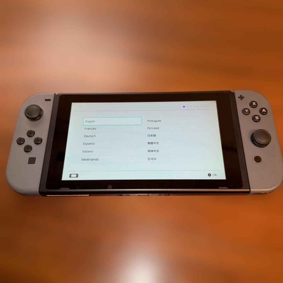 Nintendo　Switch本体　グレー　美品