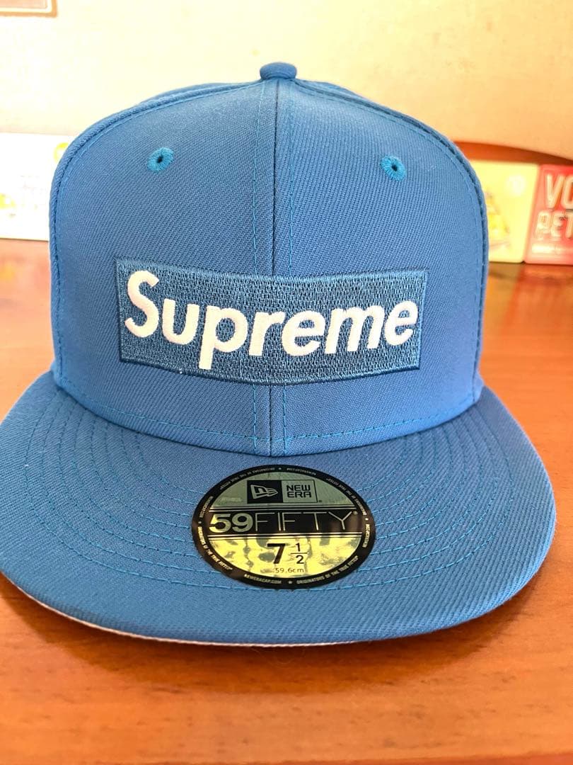 supreme xニューエラ22ss マネーBOXロゴキャップ　ブルー