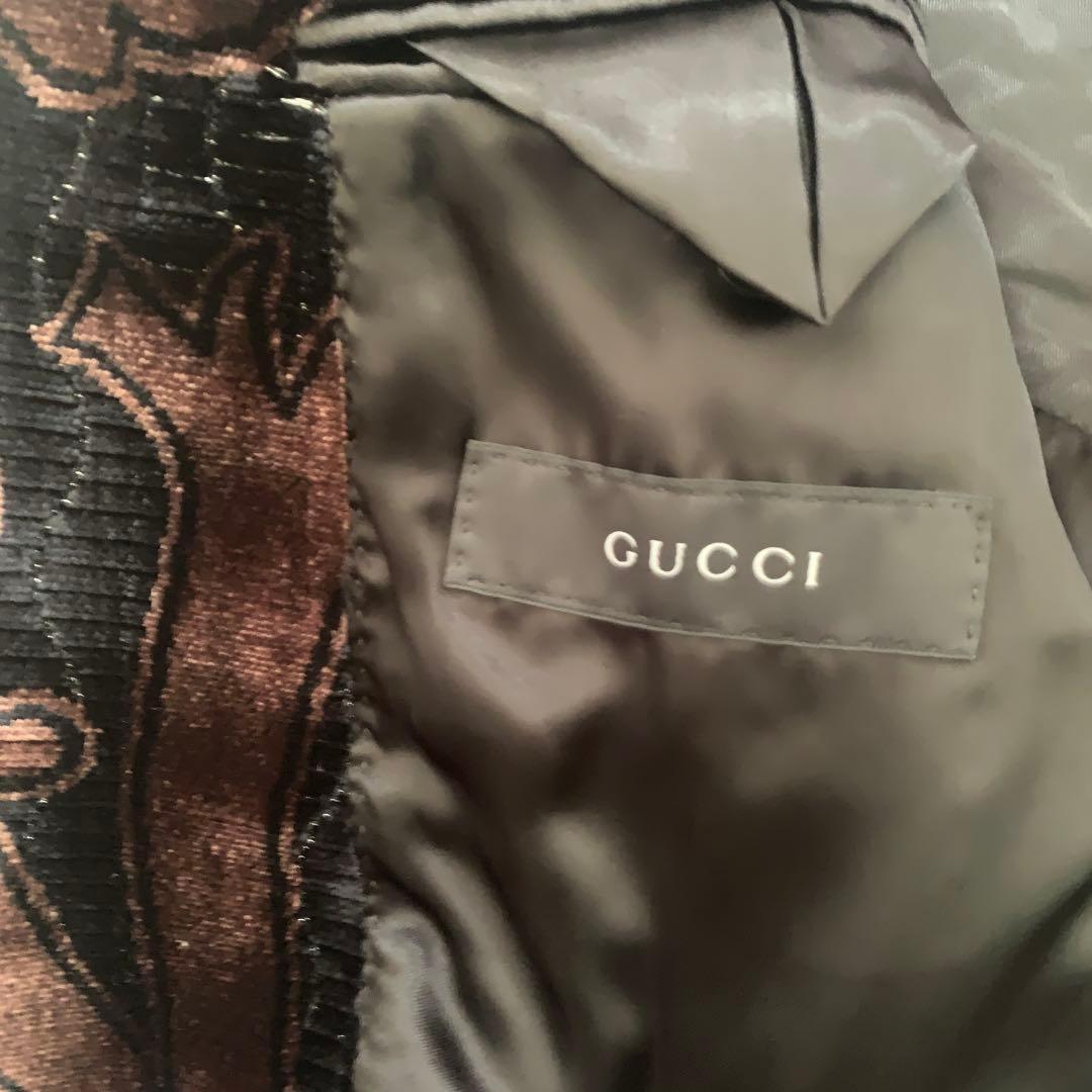 GUCCI テーラード　ブラウン・ブラック 抜群の高級感　銀糸が光り絹包ボタン
