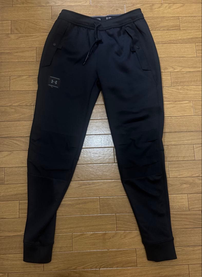 UNDER ARMOUR フード付きジャージ　セットアップ