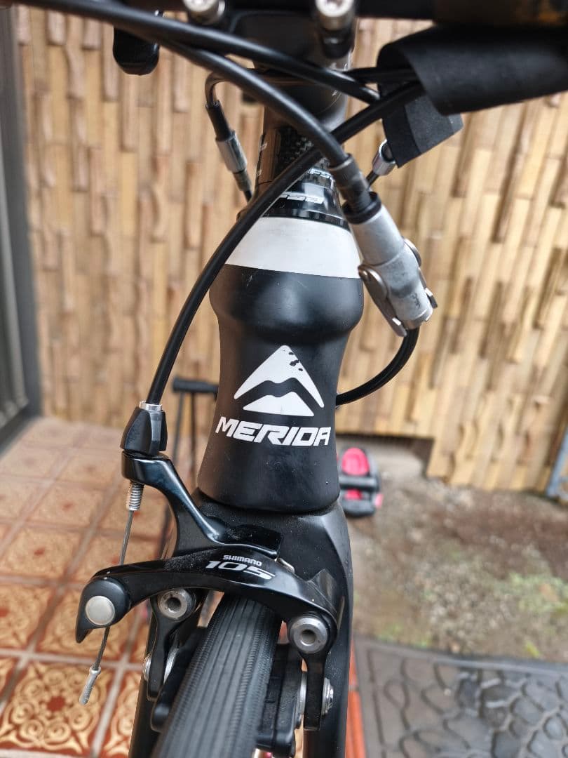 【おもち】Merida REACT4000 ホイールは商品外です。