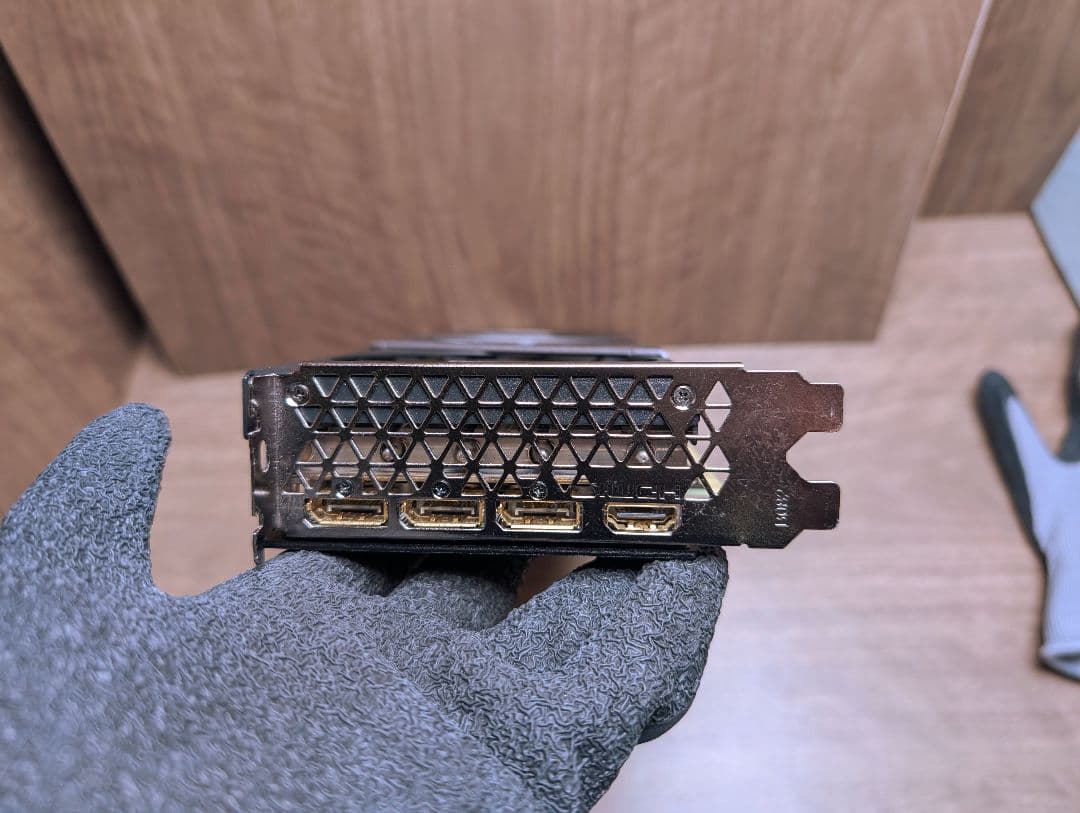 し*げ様 【ジャンク品】ELSA GEFORCE RTX 4070Ti Eraz