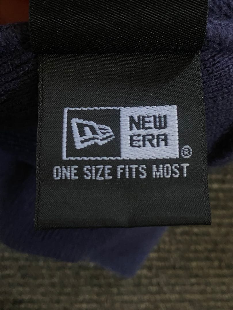 Supreme NEW ERAニット帽　Sロゴ　ネイビー