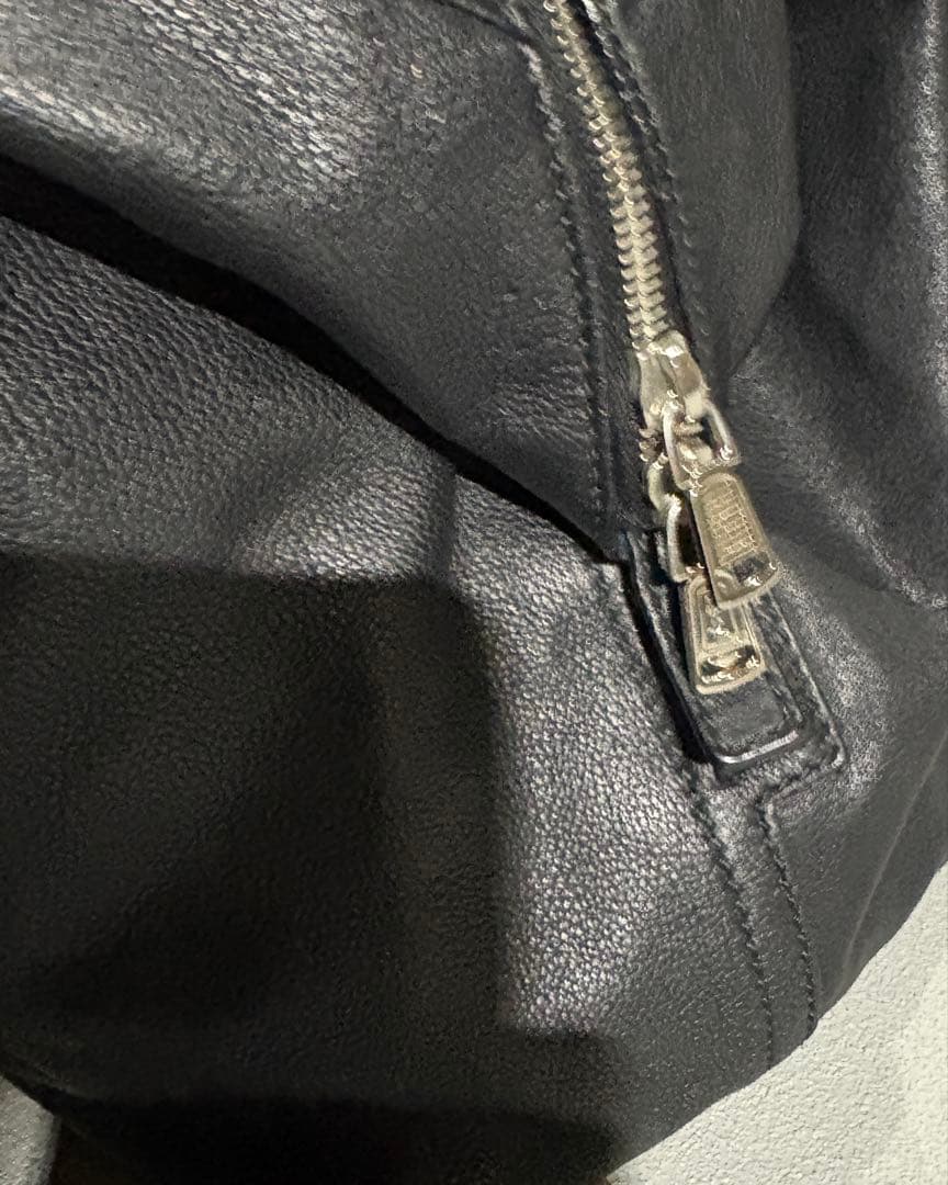 バッグ Yves Saint Laurent EASY boston bag black