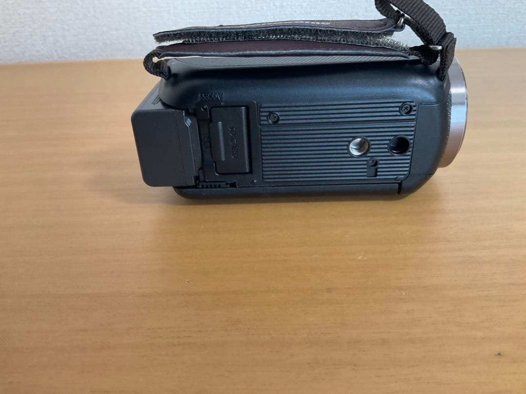 【美品】パナソニック ビデオカメラ HC-V360MS ホワイト ズーム90倍