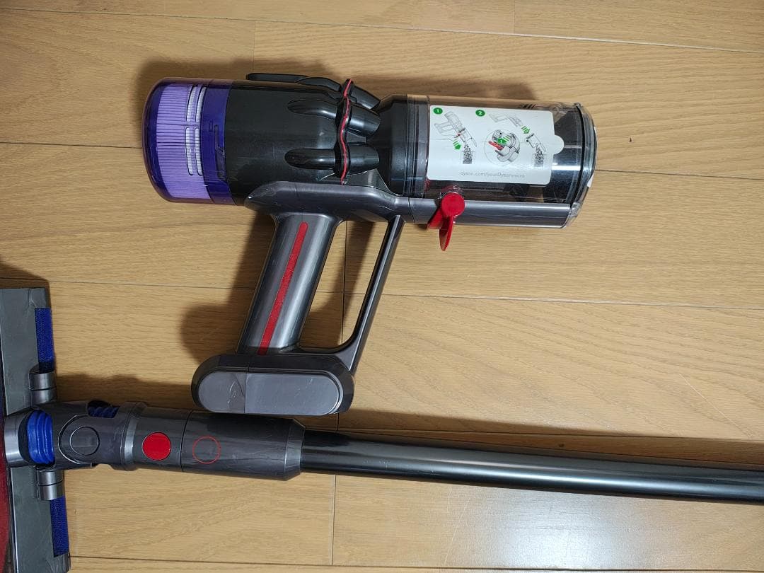 ダイソン★Micro 1.5kg★SV21★バッテリー新品と同等★スタンド付★1