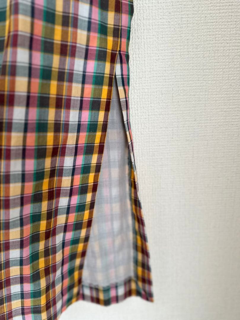 美品AURALEEマドラスチェックスカート