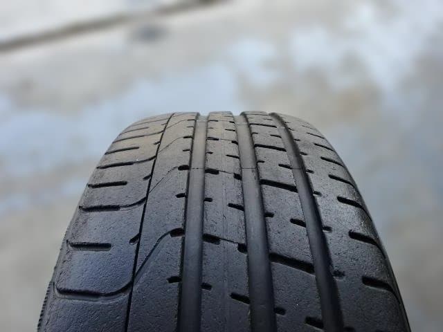 7.5分山ピレリP ZERO MO 245/40R20 99Y XL中古2本