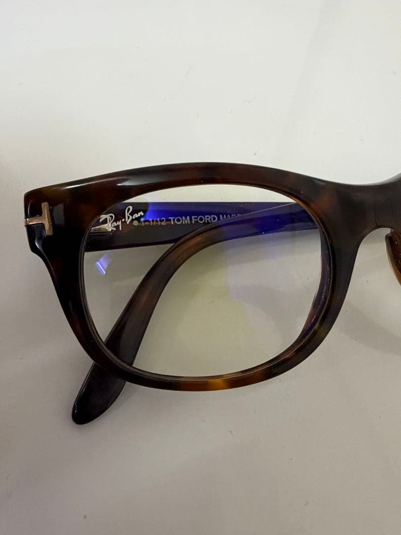 TOMFORD RayBan純正レンズ調光　度なし専用ケース付　最短3/27発送