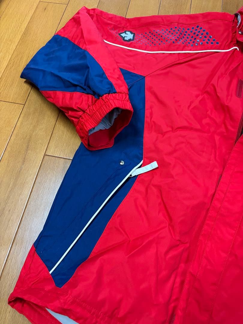 DESCENTE 子ども用スキーウェア 上下セット　160サイズ　男女兼用
