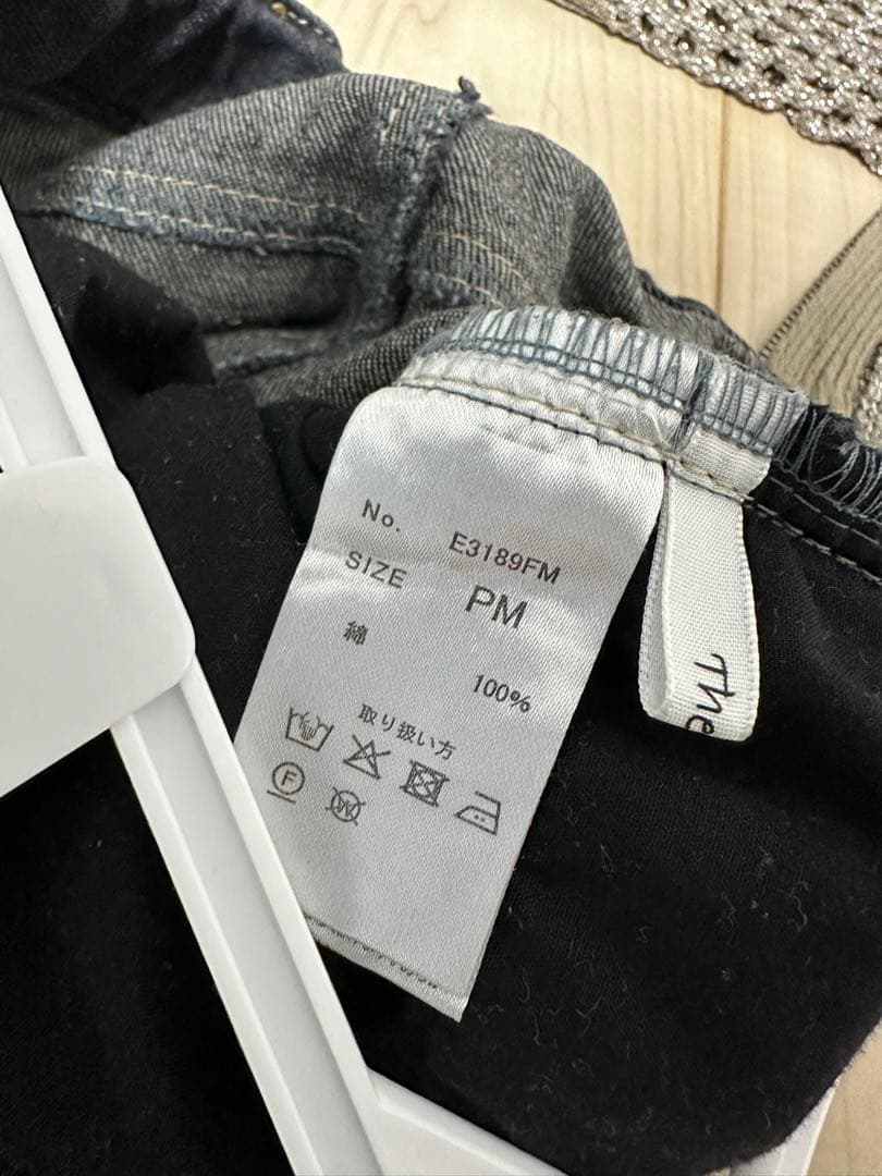 thevon ハイウエストストレートデニムパンツ PMサイズ